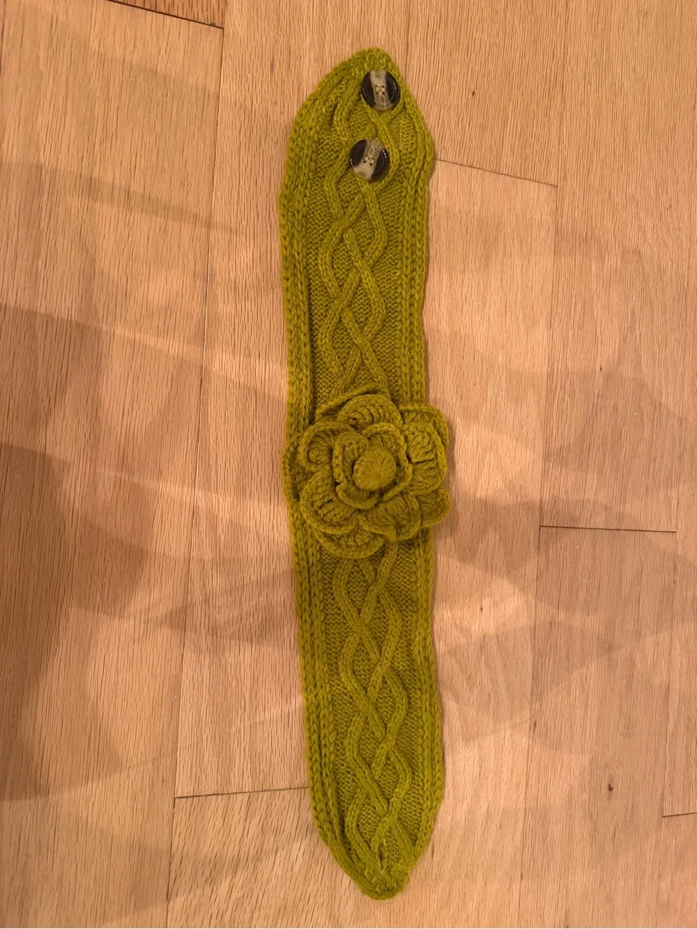 N/A stylish green